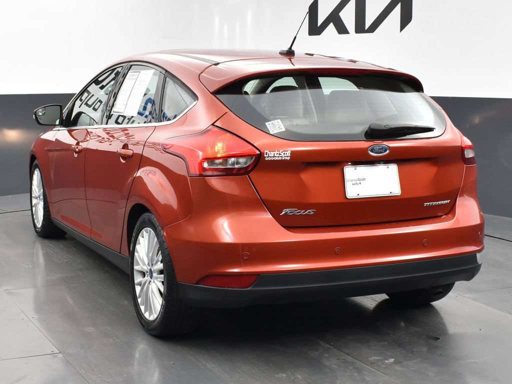 Used 2018 Ford Focus Titanium FWD image 4