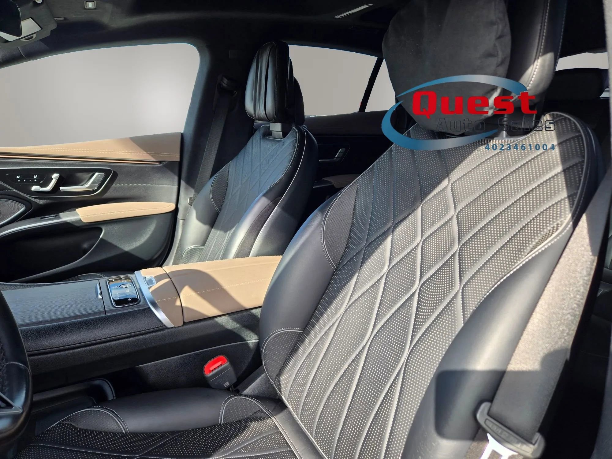 Used 2023 Mercedes-Benz EQS 580 4MATIC Sedan w/ Exclusive Trim Package image 38