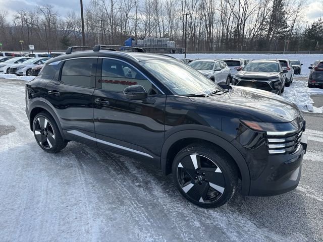 New 2026 Nissan Kicks SR image 11