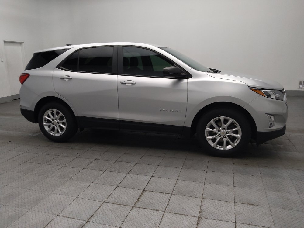 Used 2020 Chevrolet Equinox LS w/ LS Convenience Package FWD image 11