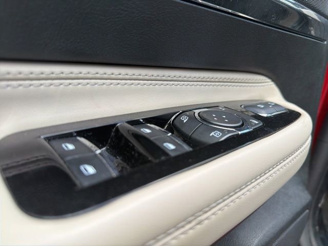 Used 2025 Lincoln Corsair Reserve w/ Equipment Group 202A image 12