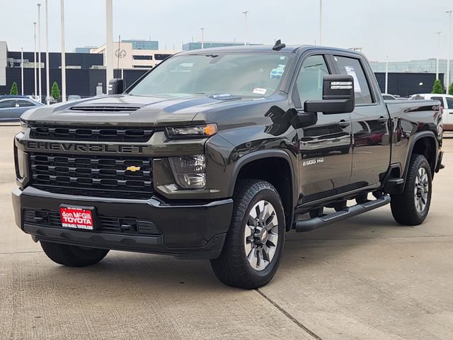 Used 2022 Chevrolet Silverado 2500 Custom w/ Custom Value Package AWD/4WD image 3