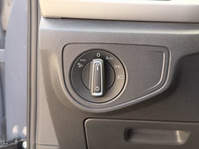 Used 2021 Volkswagen Atlas Cross Sport SE image 8