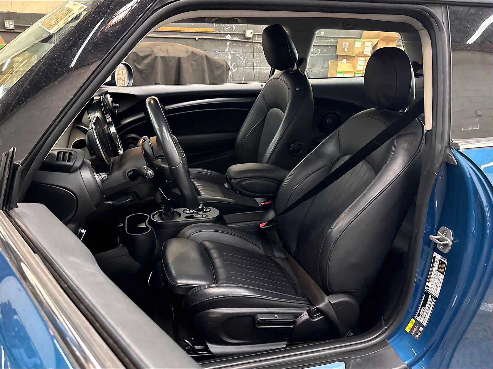 Used 2024 MINI Cooper SE FWD image 27