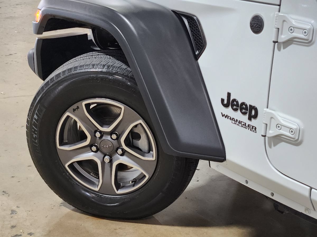 Used 2022 Jeep Wrangler Unlimited Sport AWD/4WD image 23