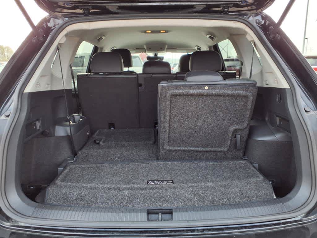 Used 2021 Volkswagen Tiguan SE FWD image 5