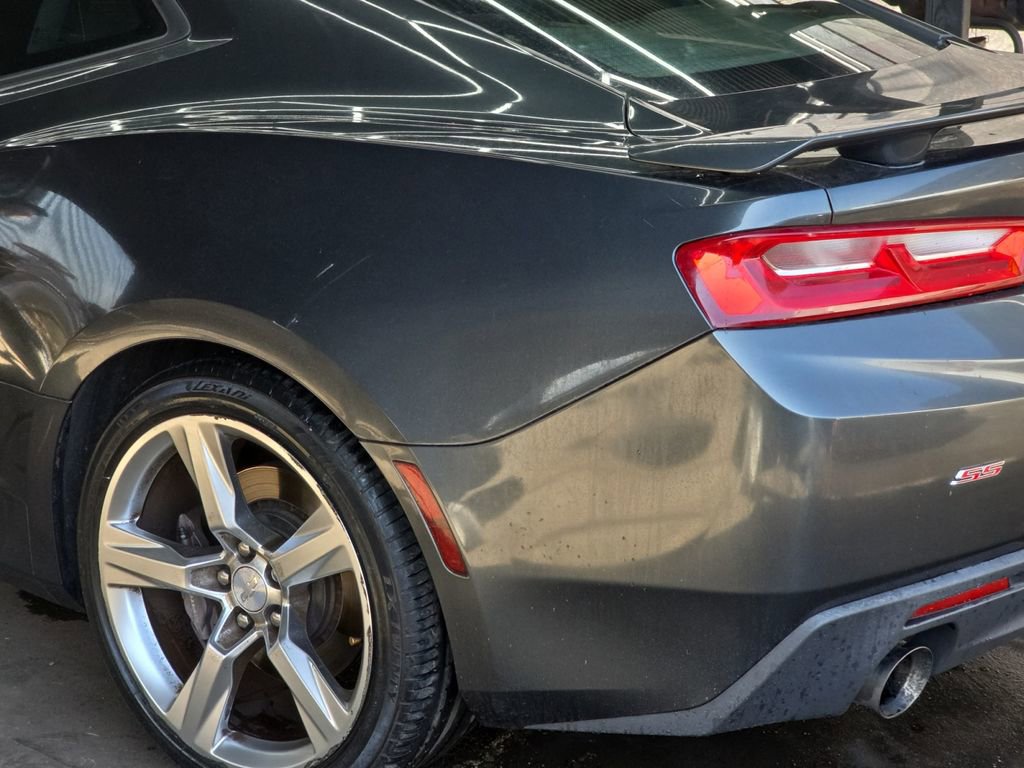 Used 2018 Chevrolet Camaro SS RWD image 25