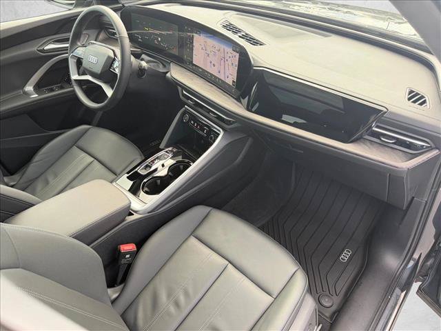 Used 2025 Audi Q5 Premium AWD/4WD image 25