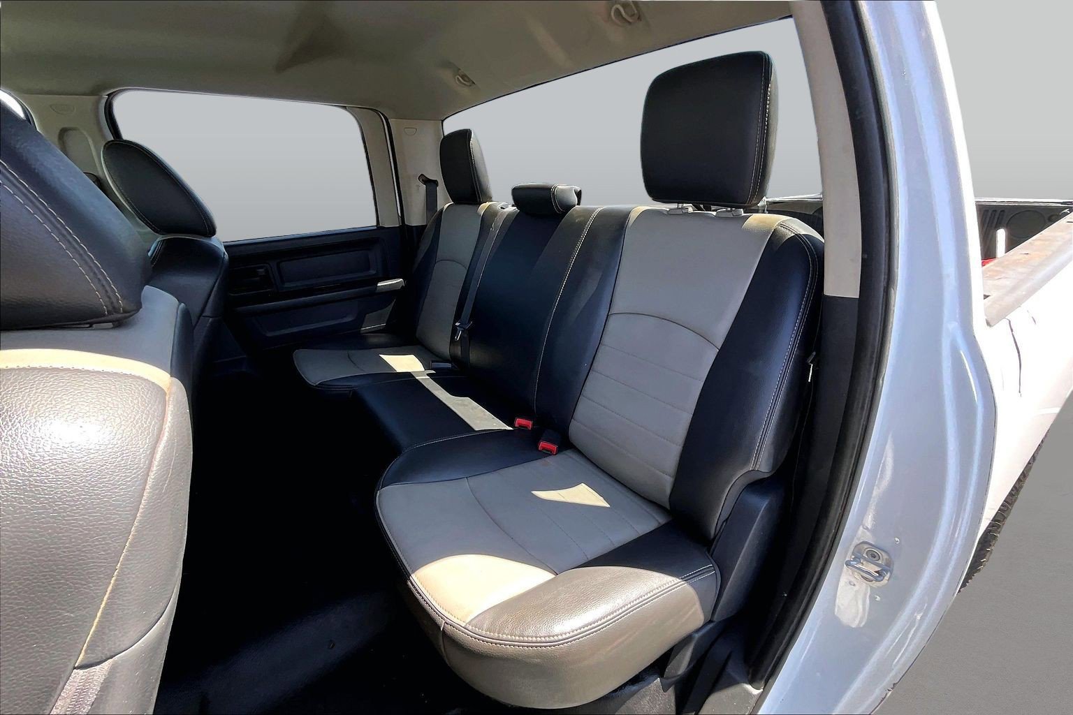 Used 2012 RAM 2500 ST w/ Protection Group AWD/4WD image 18