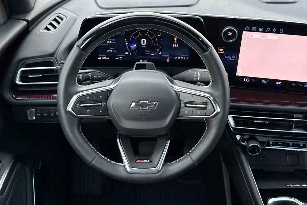 New 2026 Chevrolet Traverse Z71 w/ Enhanced Driving Package image 14