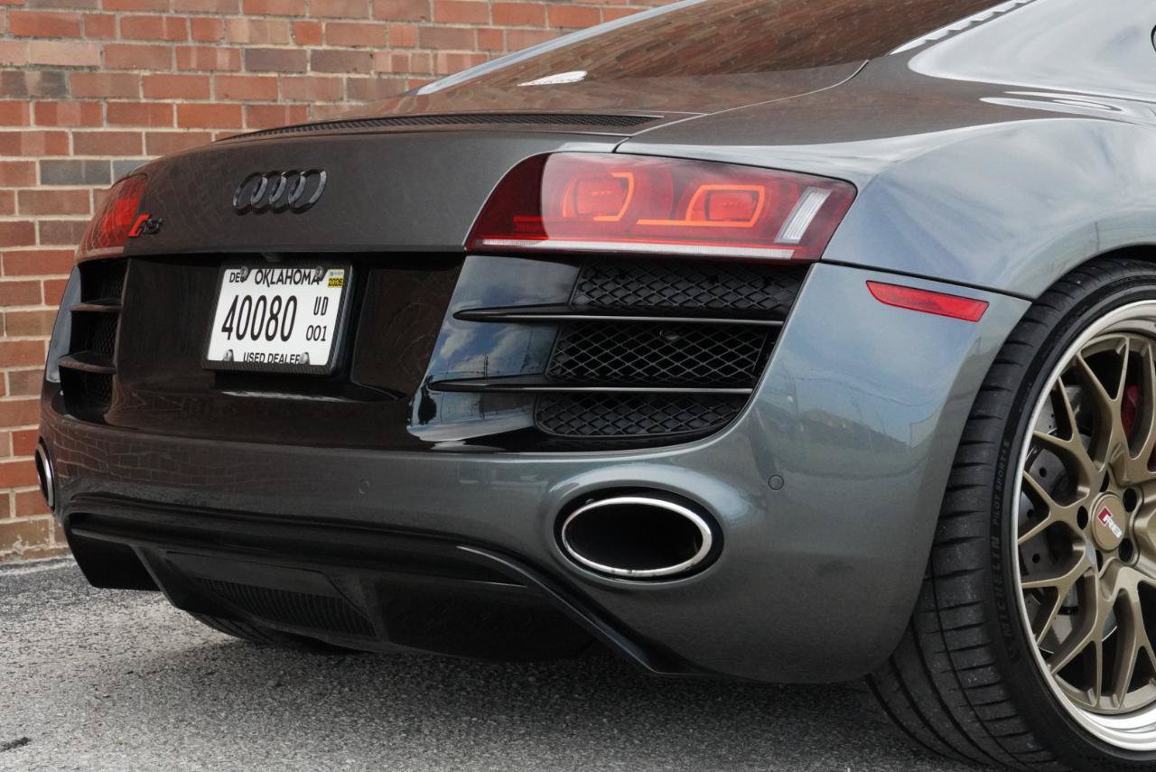 Used 2012 Audi R8 V10 AWD/4WD image 30