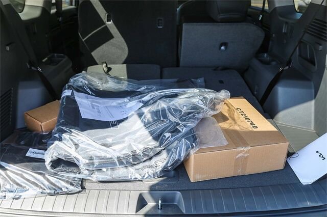 New 2026 Kia EV9 Light image 24