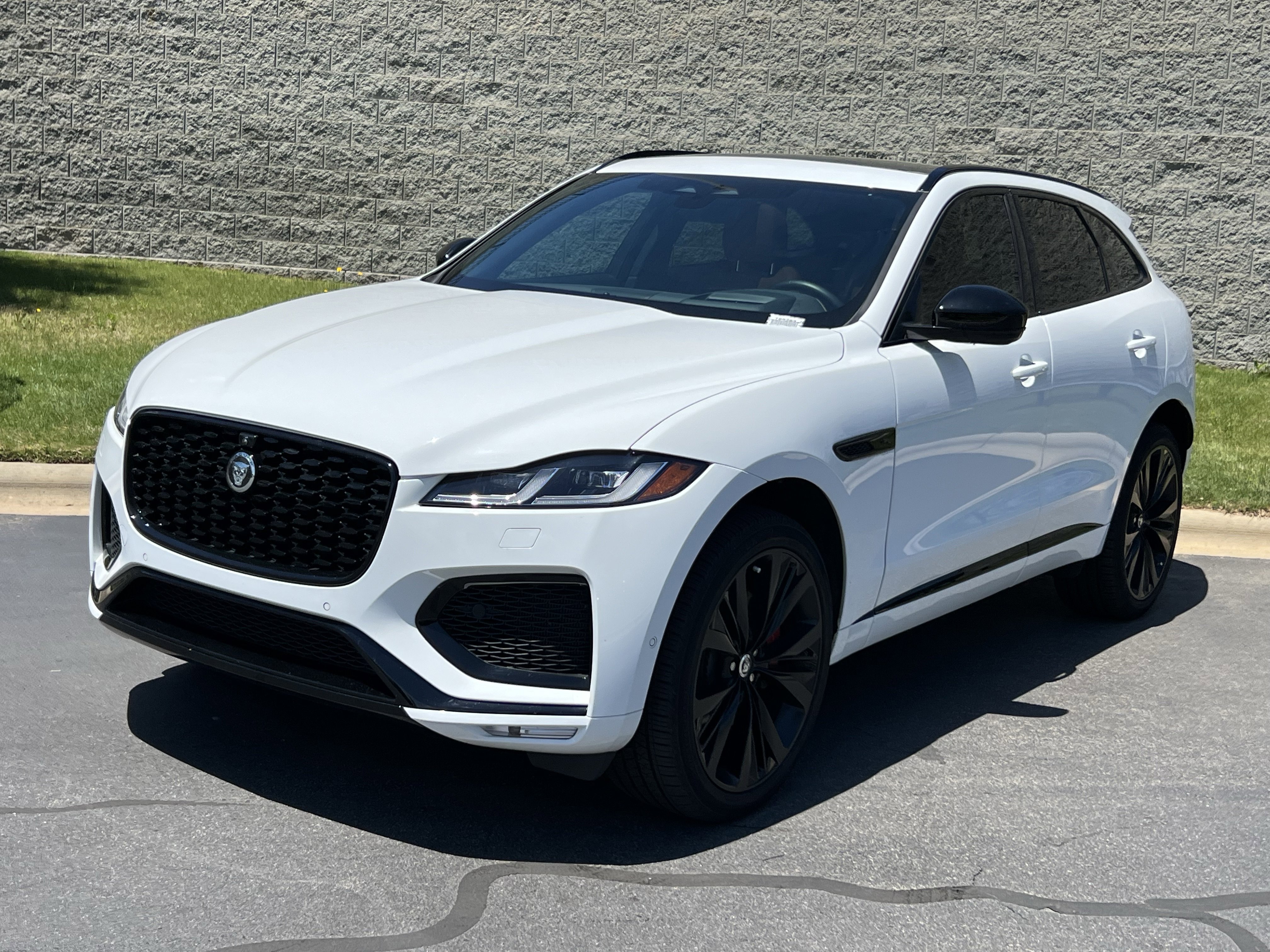 Used 2026 Jaguar F-PACE R-Dynamic S
