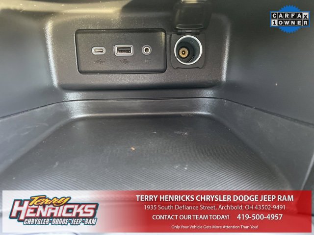 Used 2023 Chevrolet Equinox LT image 27