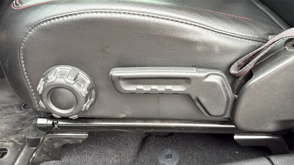 Used 2021 Jeep Gladiator Rubicon image 12