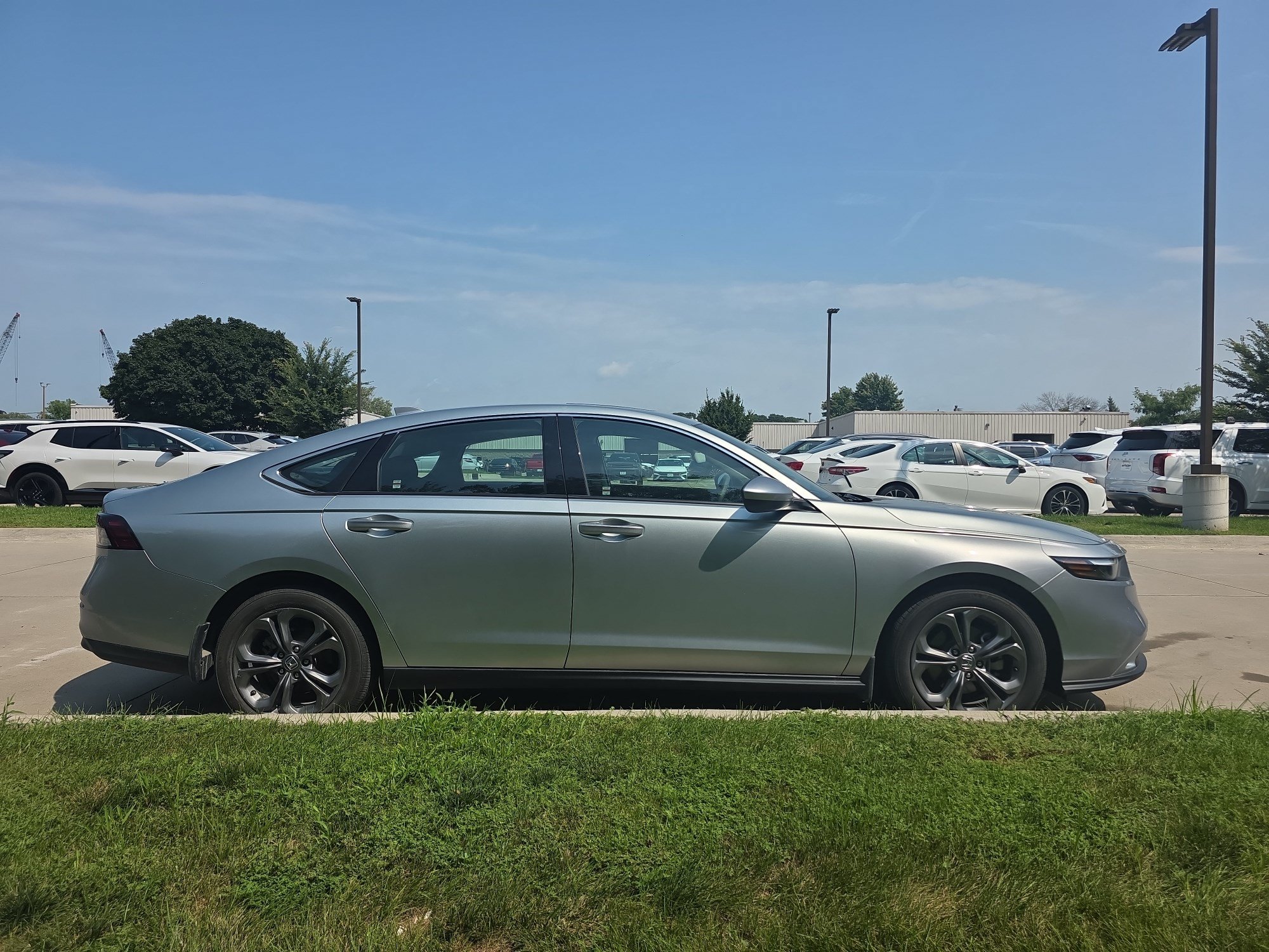 Used 2024 Honda Accord EX image 7