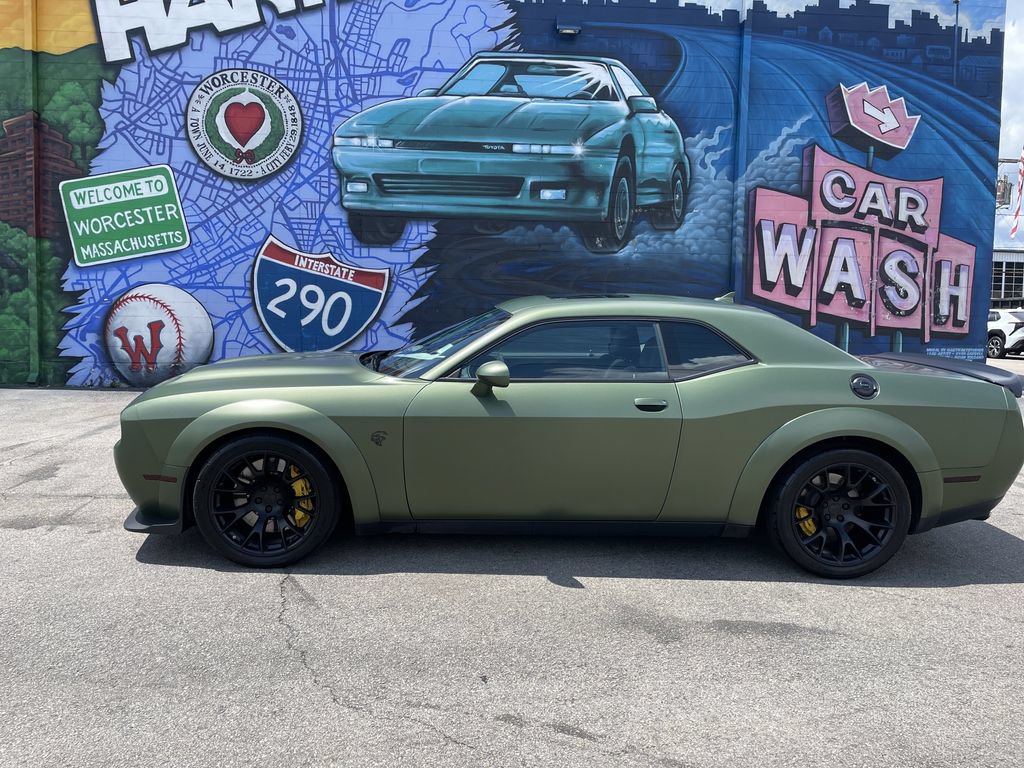 Used 2023 Dodge Challenger SRT Hellcat RWD image 2