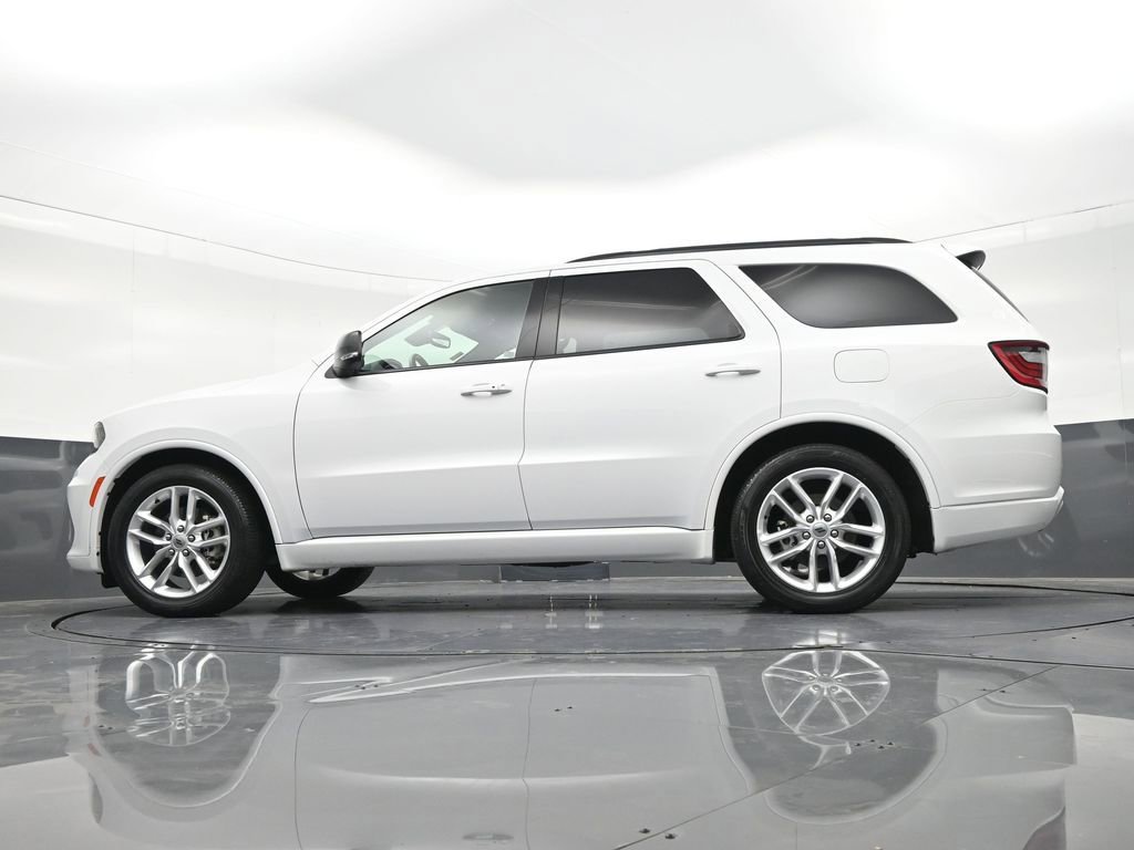 Used 2024 Dodge Durango GT RWD image 29