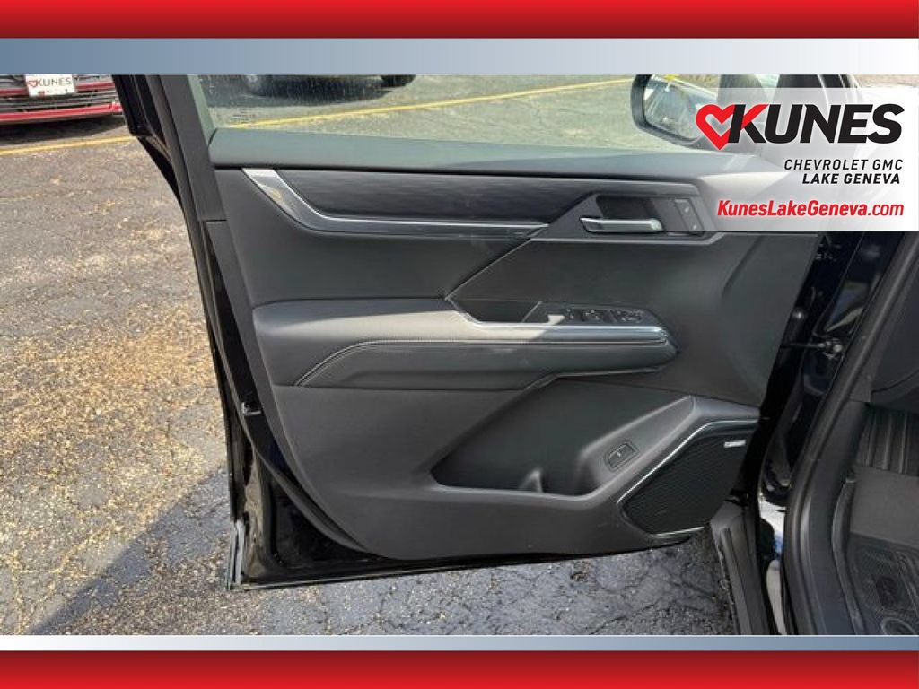 New 2026 GMC Acadia Elevation w/ Black Edition AWD/4WD image 13