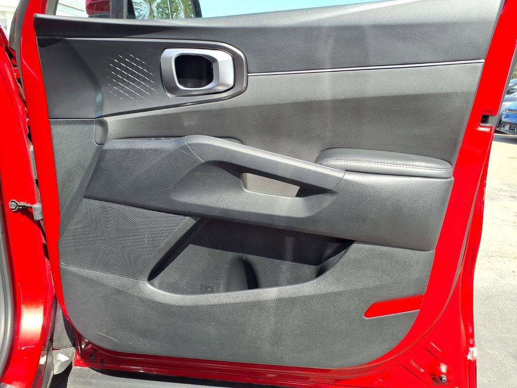 Used 2023 Kia Sorento EX image 23