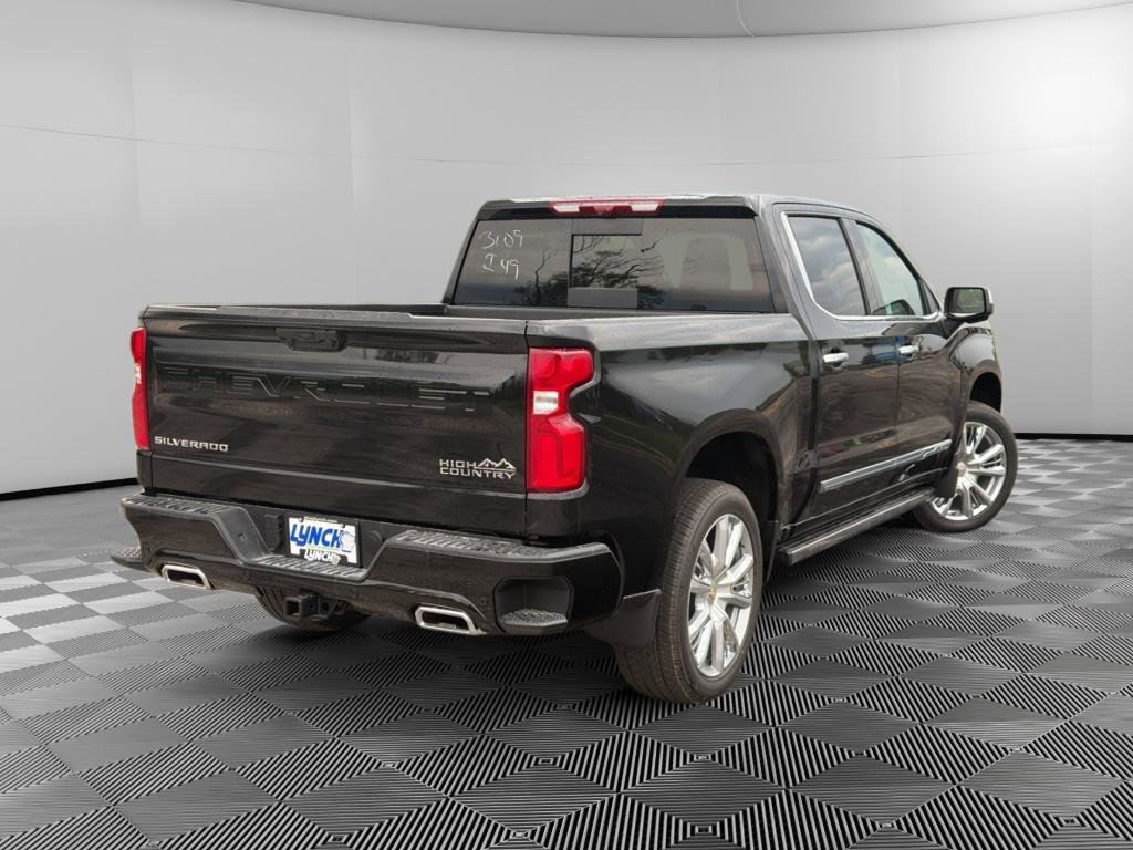 New 2026 Chevrolet Silverado 1500 High Country AWD/4WD image 4