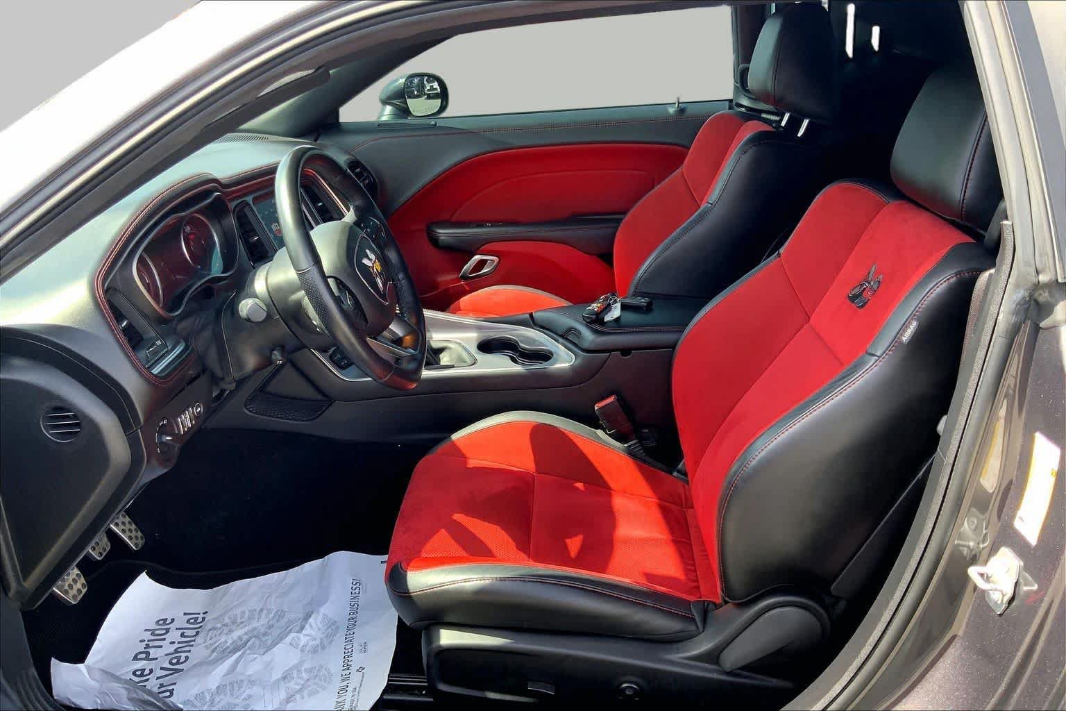 Used 2021 Dodge Challenger R/T Scat Pack RWD image 8