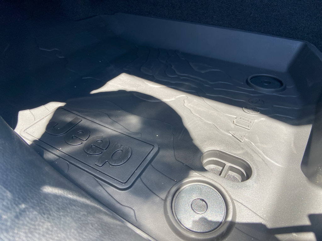 New 2025 Jeep Wrangler Sahara image 18