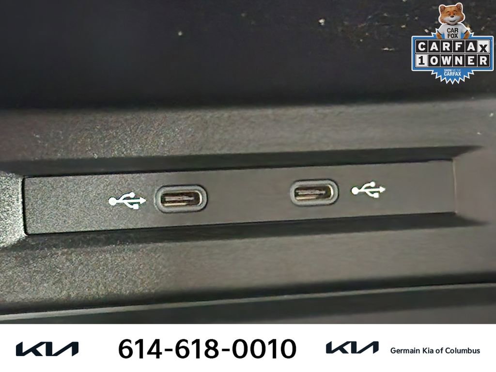 Used 2023 Volkswagen Tiguan SE image 32