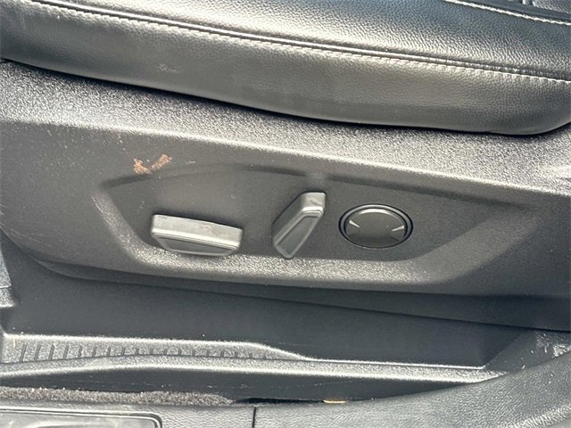 Used 2024 Ford Edge SEL image 24