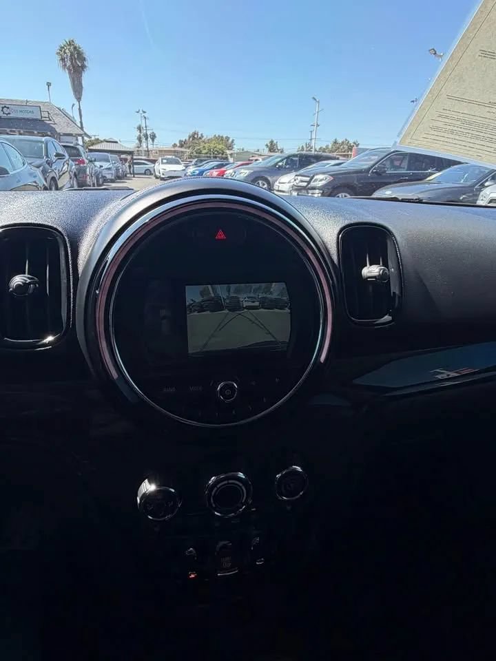Used 2019 MINI Cooper Countryman FWD image 9