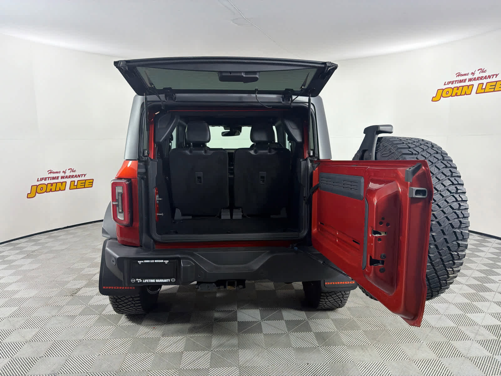 Used 2022 Ford Bronco Wildtrak image 5