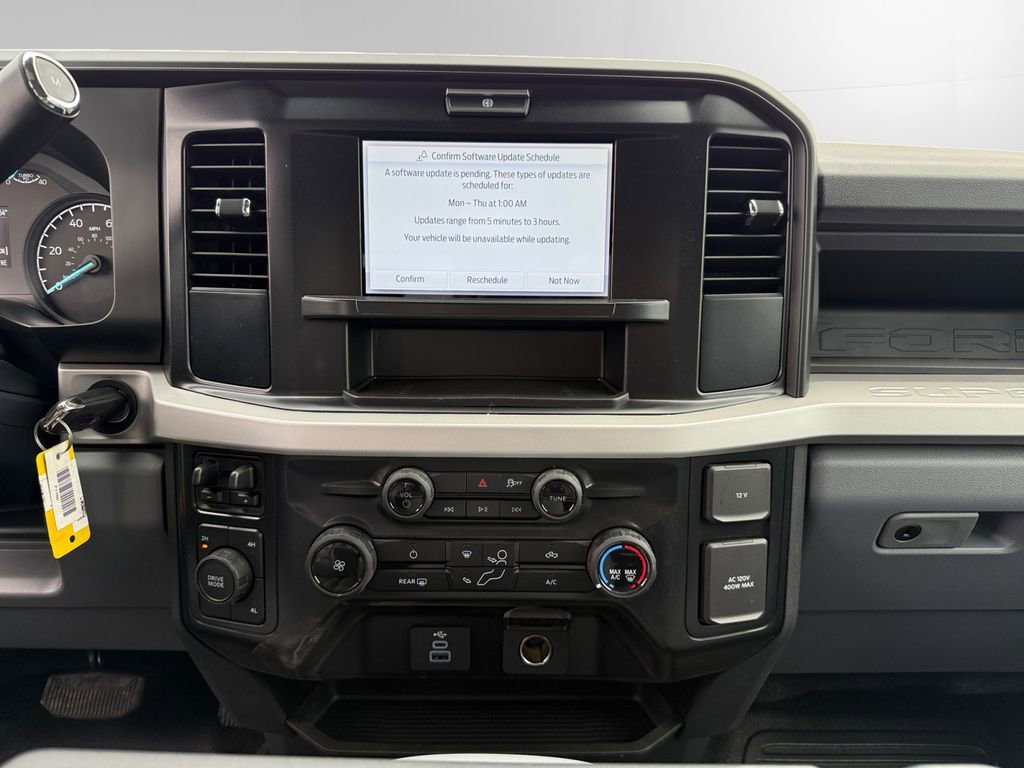 New 2026 Ford F550 4x4 Crew Cab image 11
