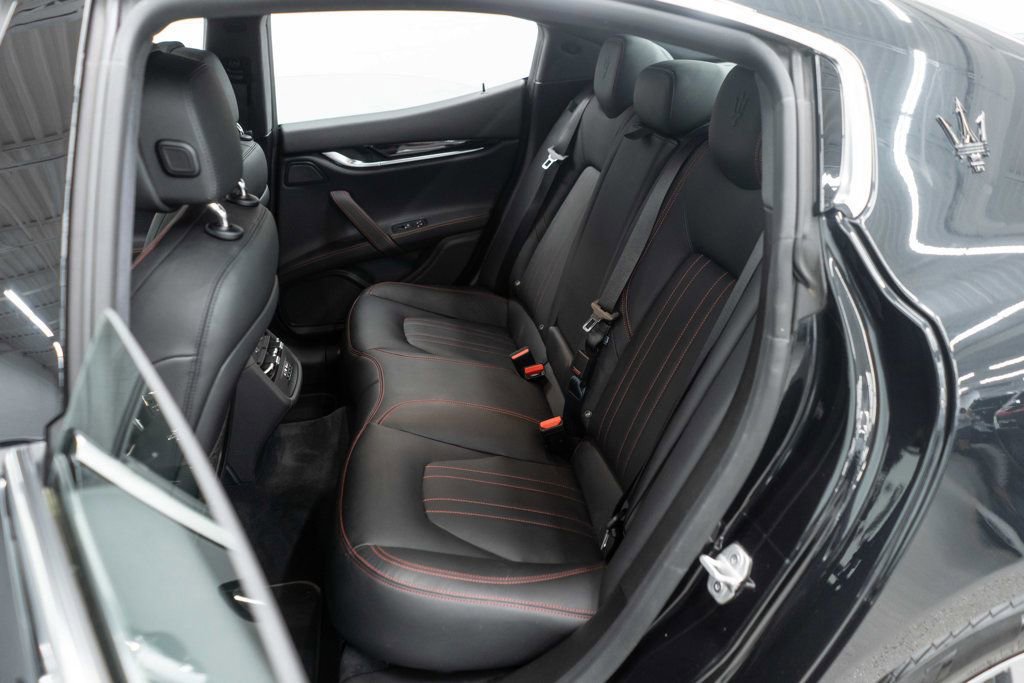 Used 2022 Maserati Ghibli Modena Q4 image 15