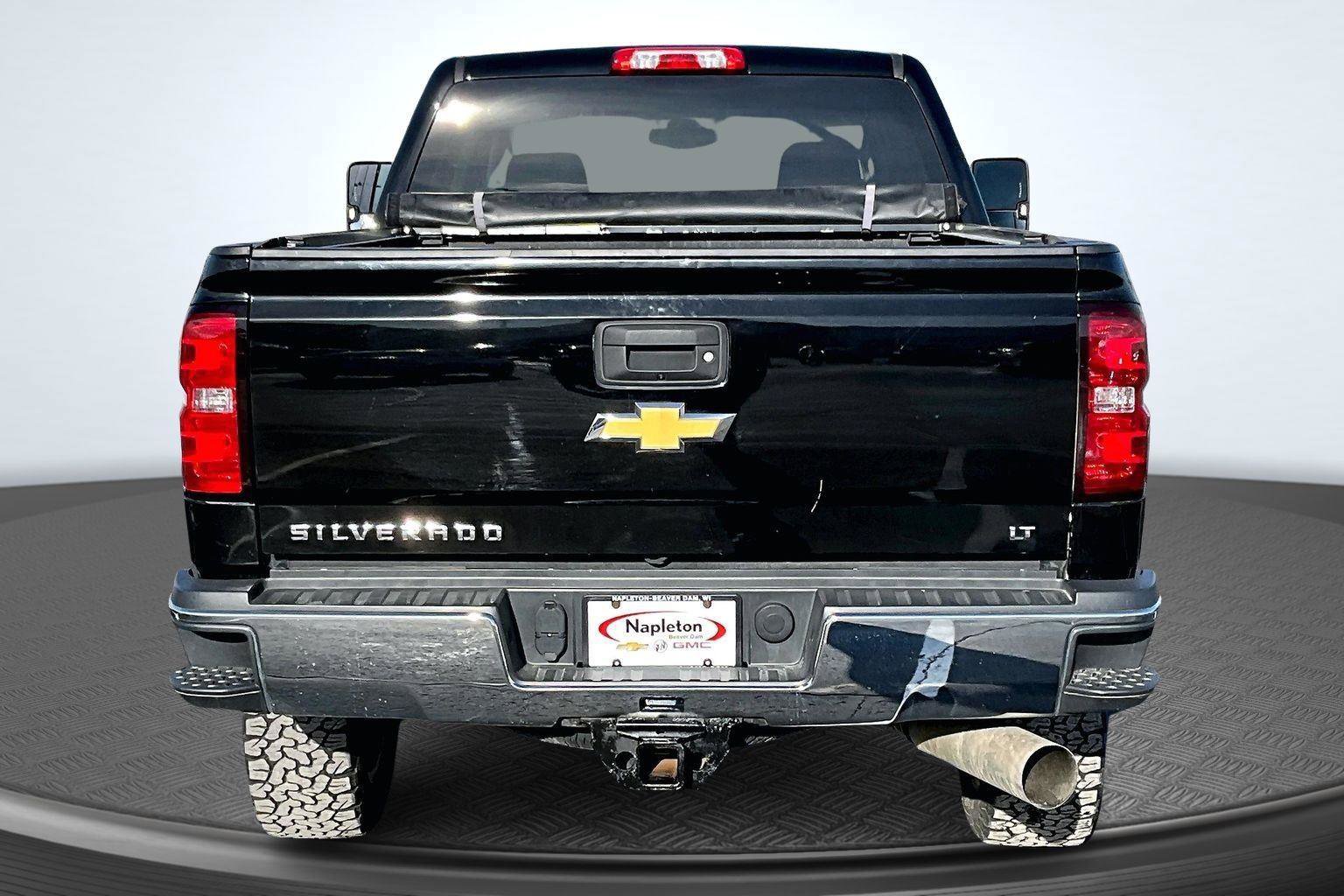 Used 2018 Chevrolet Silverado 2500 LT w/ Z71 Package, Off-Road image 4