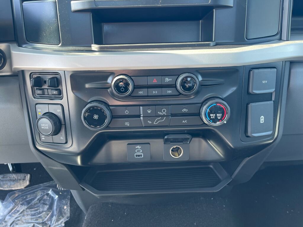 New 2026 Ford F350 XL w/ STX Appearance Package AWD/4WD image 10