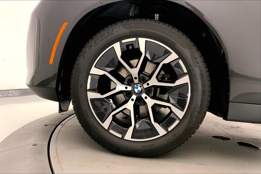 New 2025 BMW X3 xDrive30i w/ Convenience Package AWD/4WD image 9