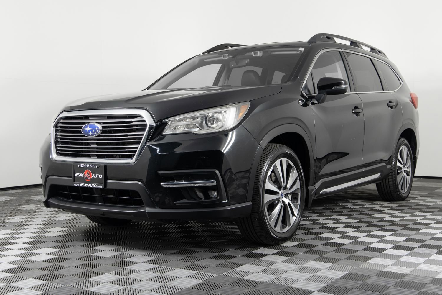 Used 2019 Subaru Ascent Limited w/ Popular Package #2 AWD/4WD image 2