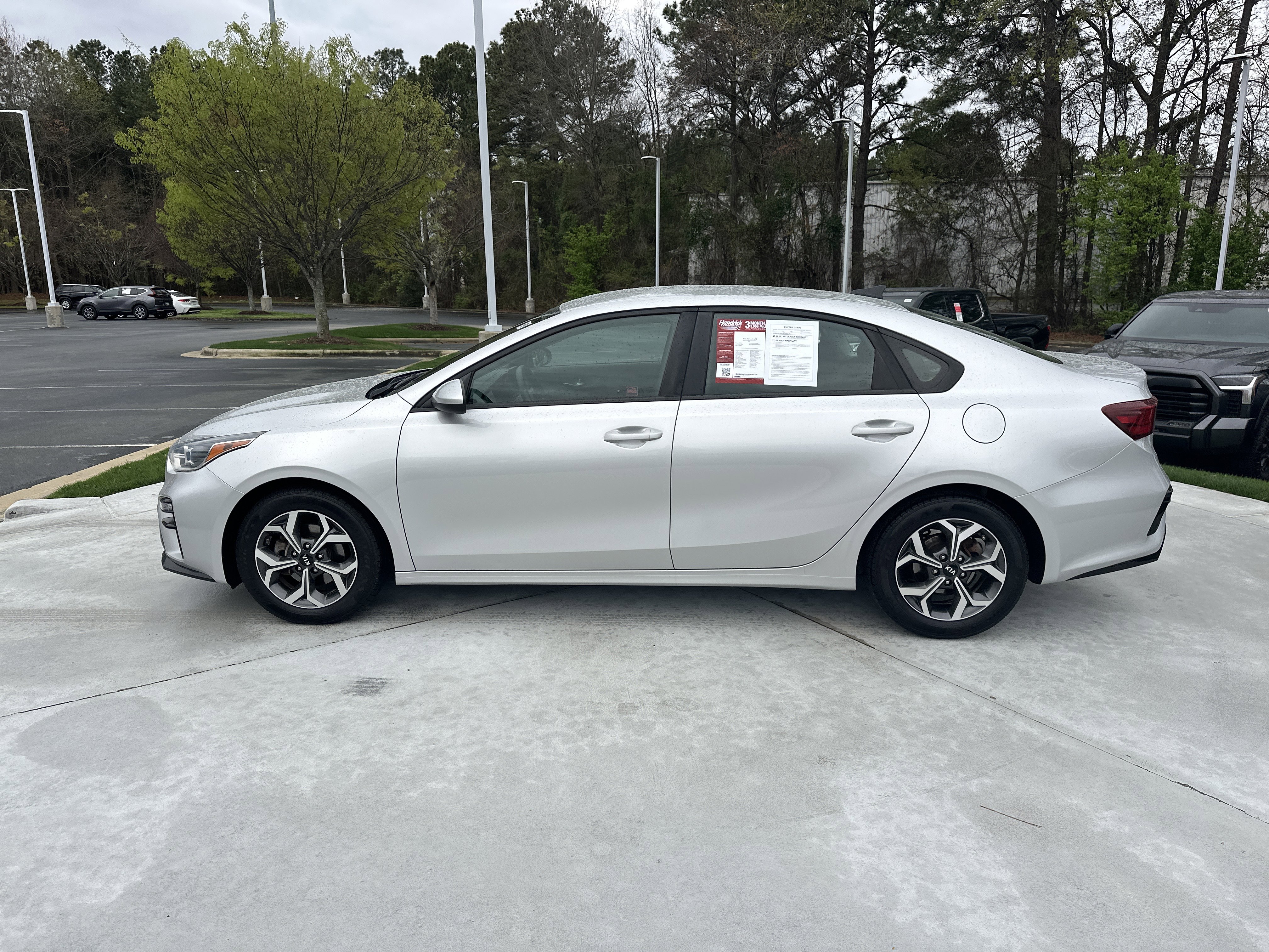Used 2019 Kia Forte LXS image 7