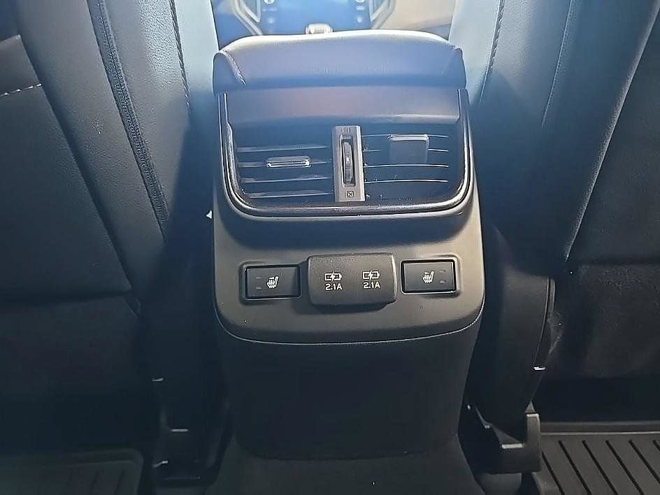 Used 2022 Subaru Outback Wilderness AWD/4WD image 37