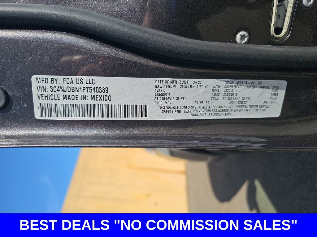 Used 2023 Jeep Compass Latitude w/ Sun and Sound Group AWD/4WD image 40
