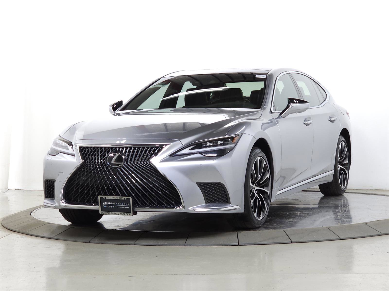 Certified 2023 Lexus LS 500 AWD w/ Luxury Package image 3