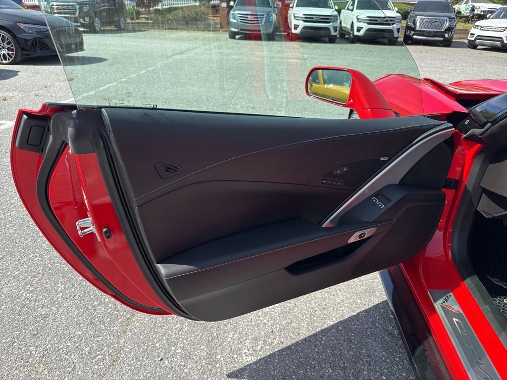 Used 2019 Chevrolet Corvette Z06 image 24
