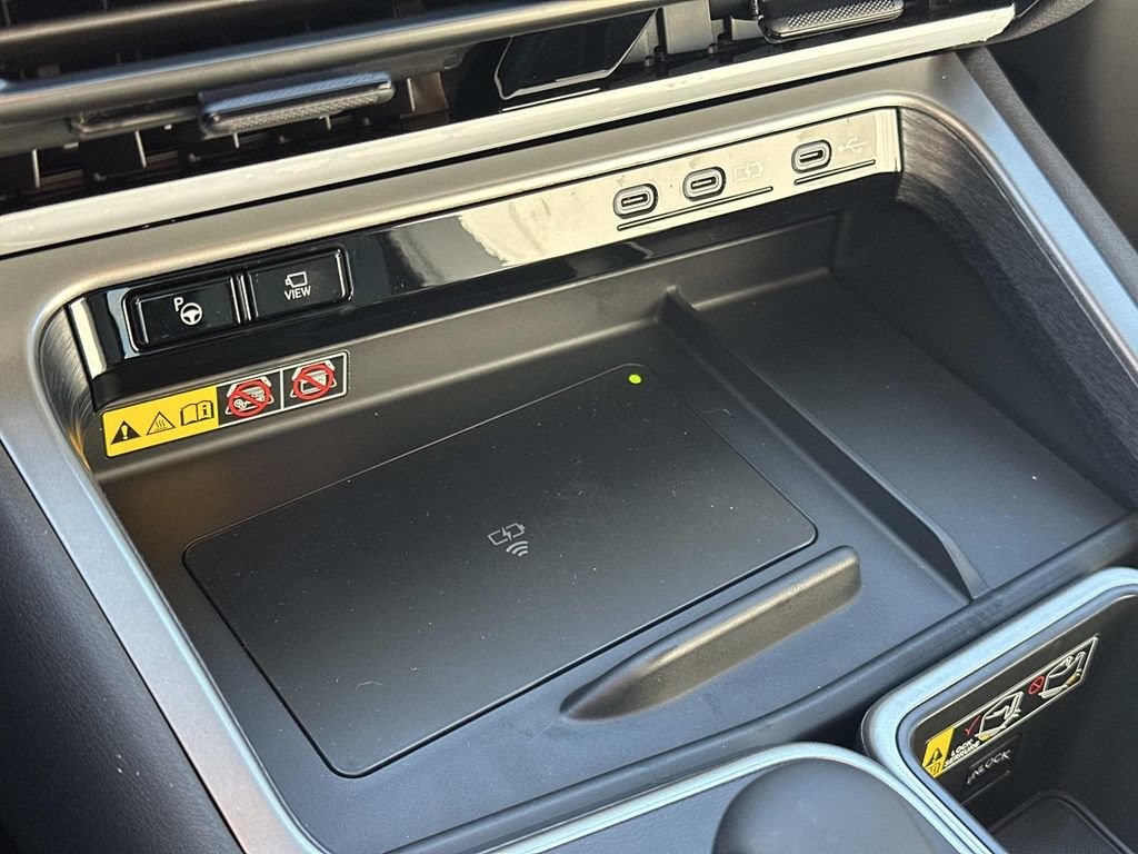 New 2026 Lexus TX 500h AWD image 21