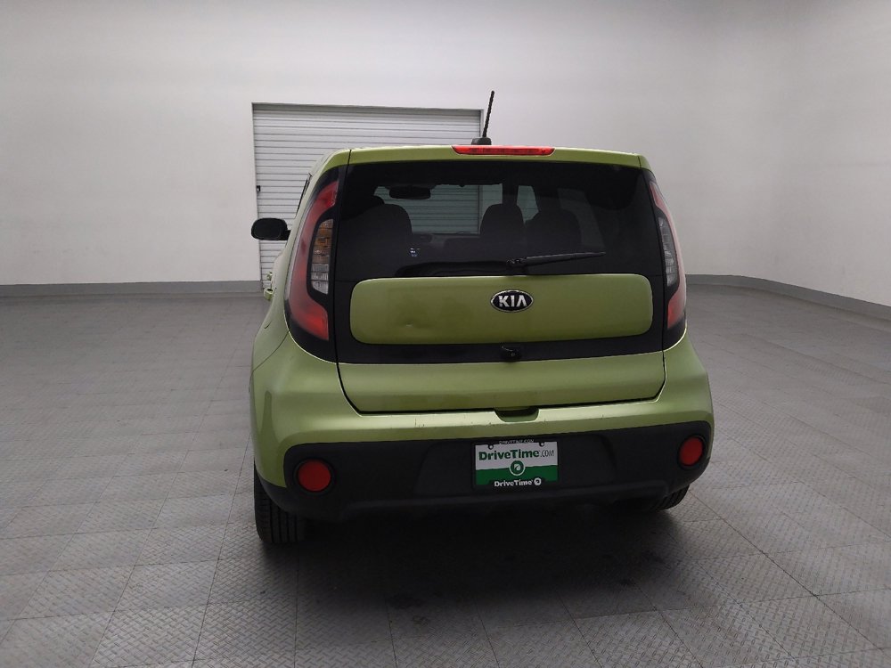 Used 2017 Kia Soul w/ Convenience Package FWD image 6