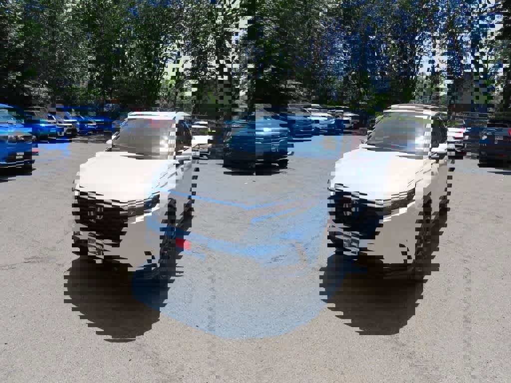 New 2026 Honda CR-V EX-L image 1