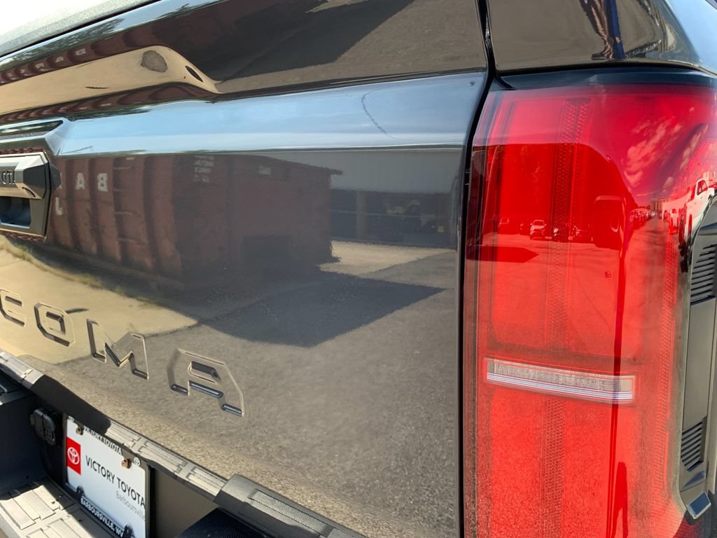 New 2026 Toyota Tacoma TRD Off-Road AWD/4WD image 32