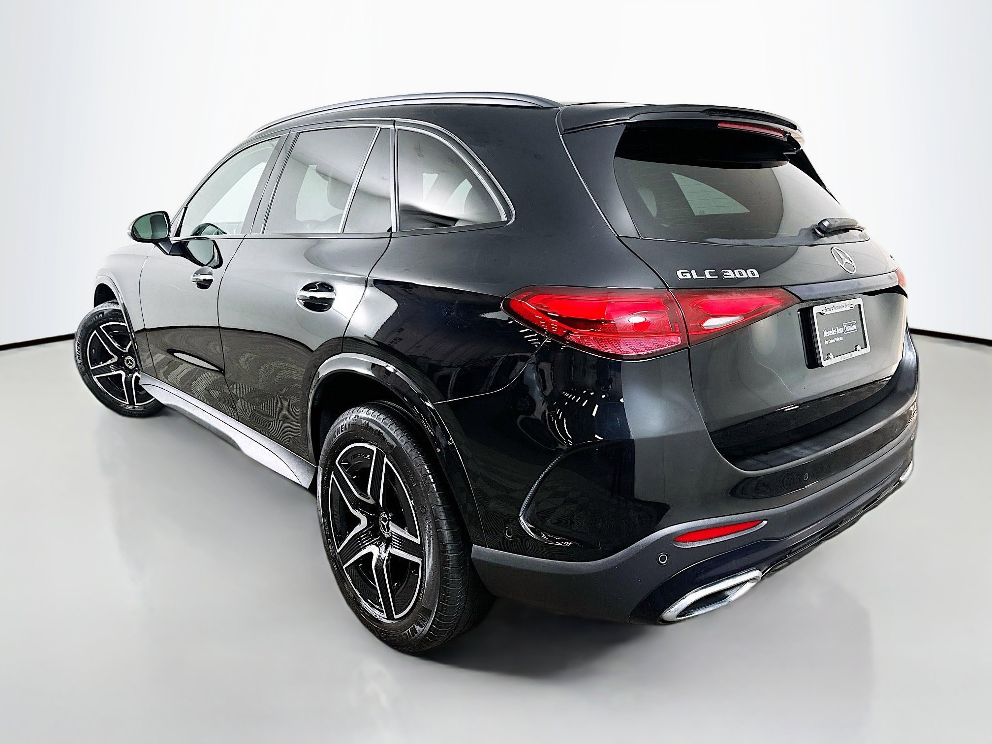 Certified 2024 Mercedes-Benz GLC 300 4MATIC image 5