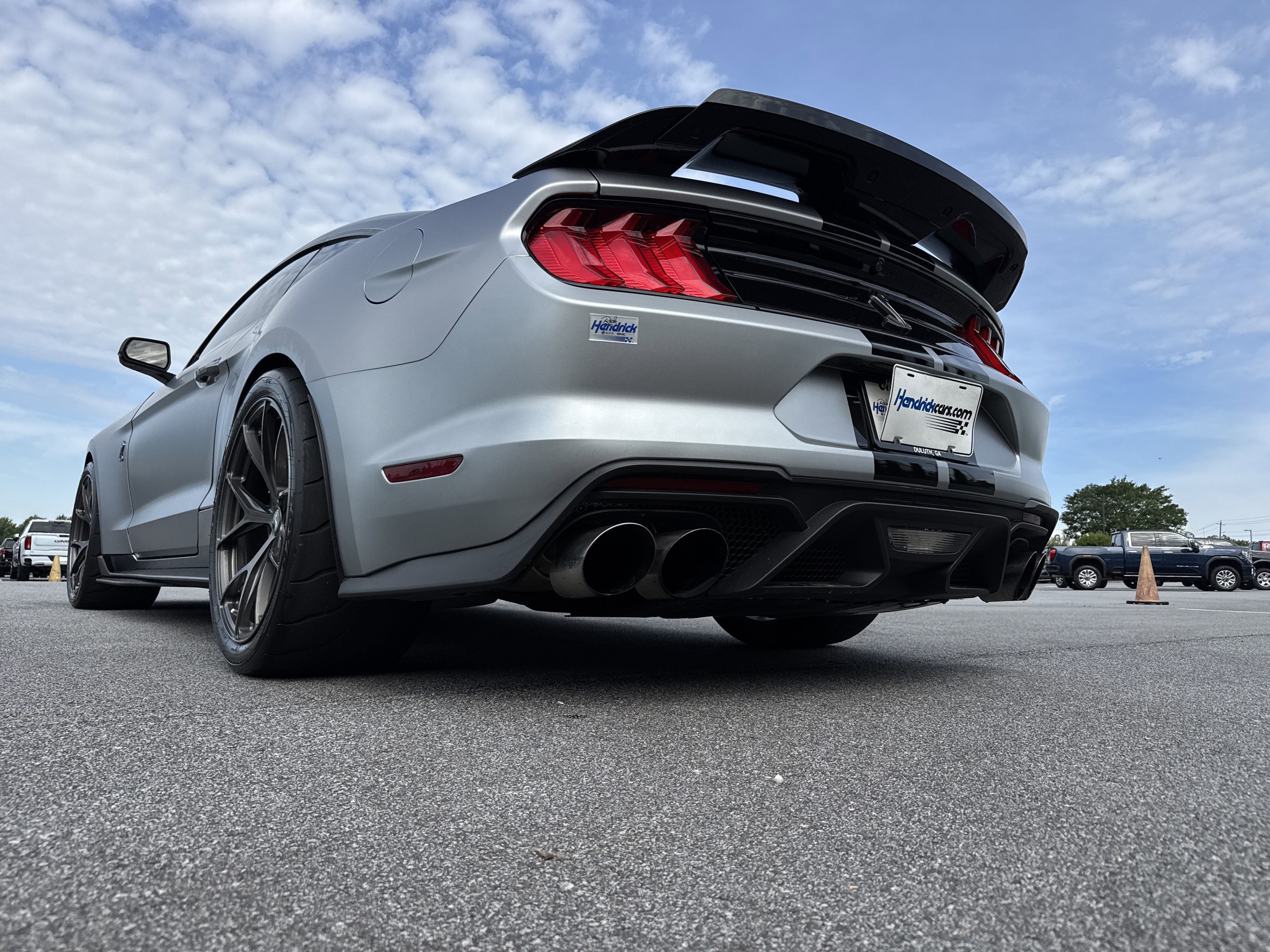 Used 2020 Ford Mustang Shelby GT500 w/ Technology Package RWD image 8