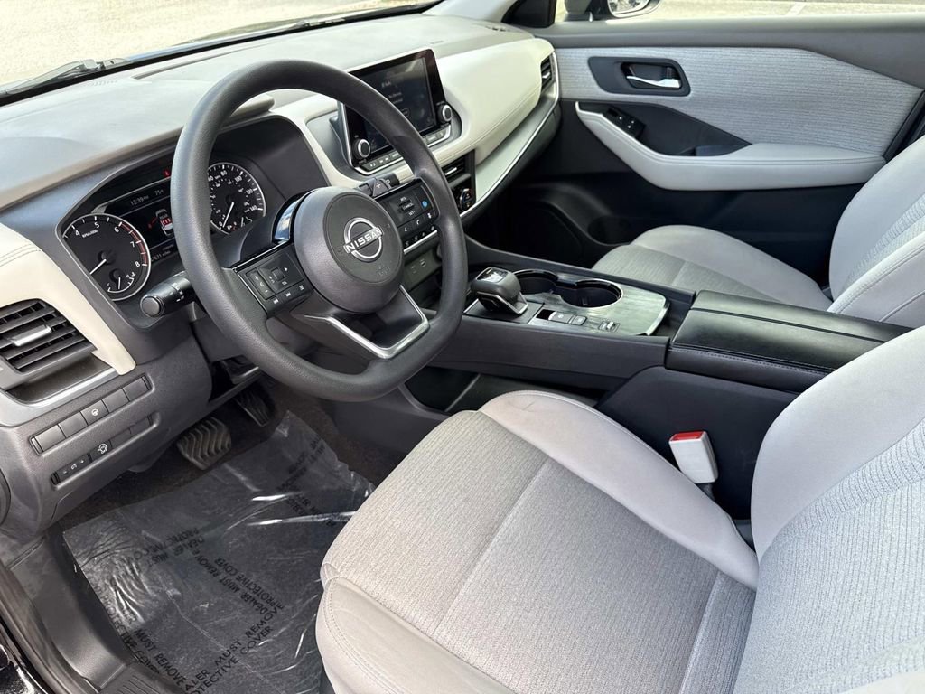 Certified 2023 Nissan Rogue SV image 22