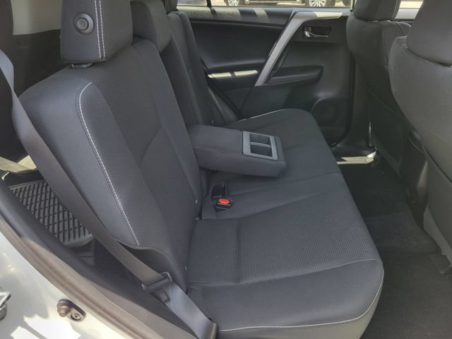 Used 2016 Toyota RAV4 XLE FWD image 21